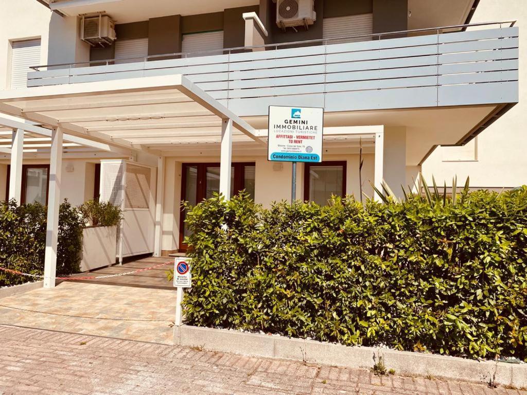 Condominio Diana Est- Gemini Μπιμπιόνε Εξωτερικό φωτογραφία